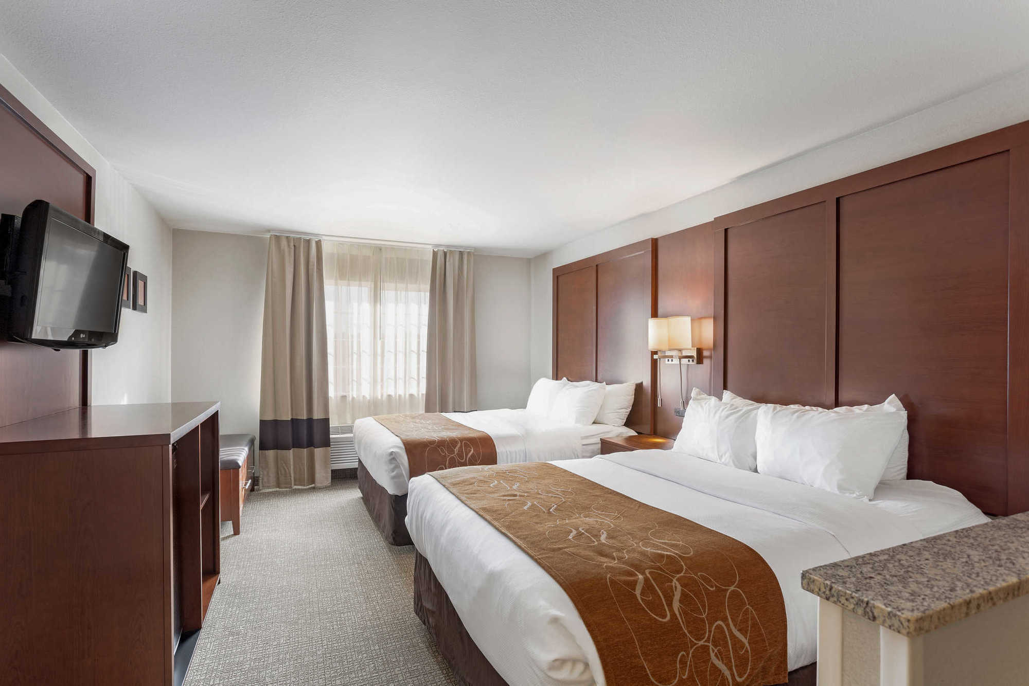Comfort Suites Yakima Room photo